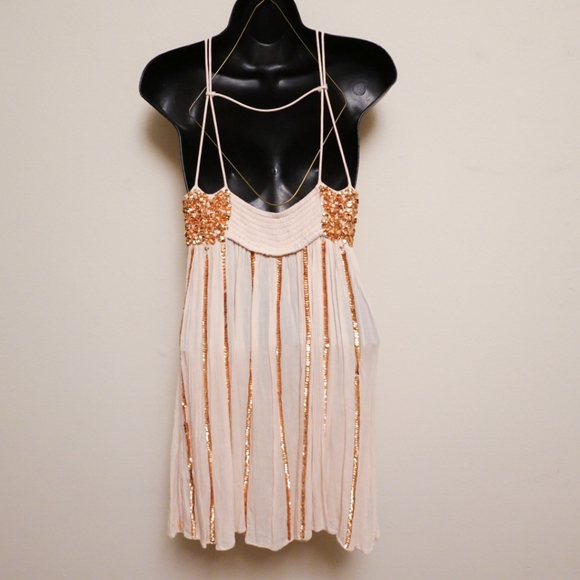 FREE PEOPLE - INTIMATELY Peach/Pink Crepe with Rose Gold Sequin Detail, size PS - Picture 4 of 5